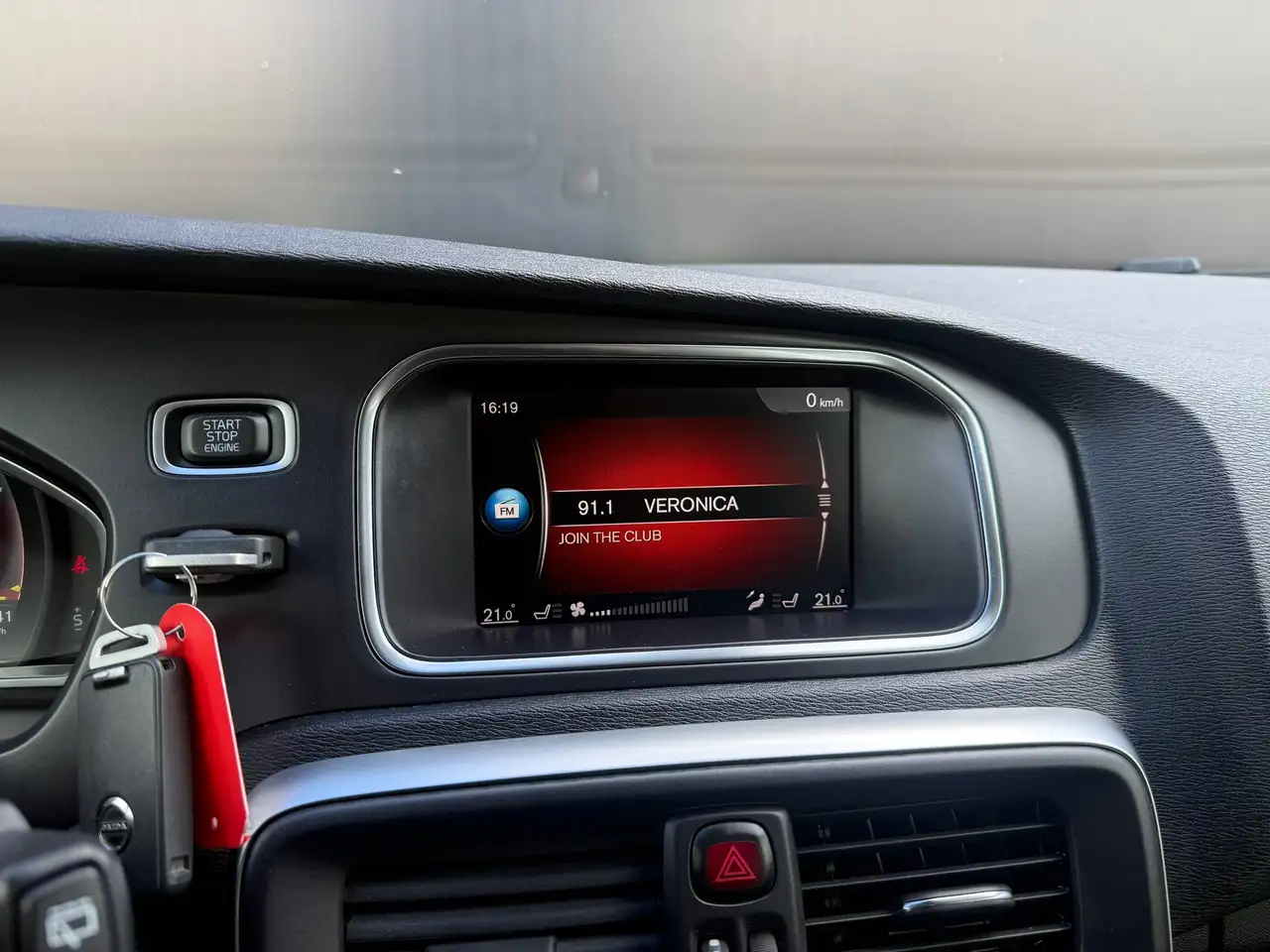 Volvo V40 — photo 37 sur 43