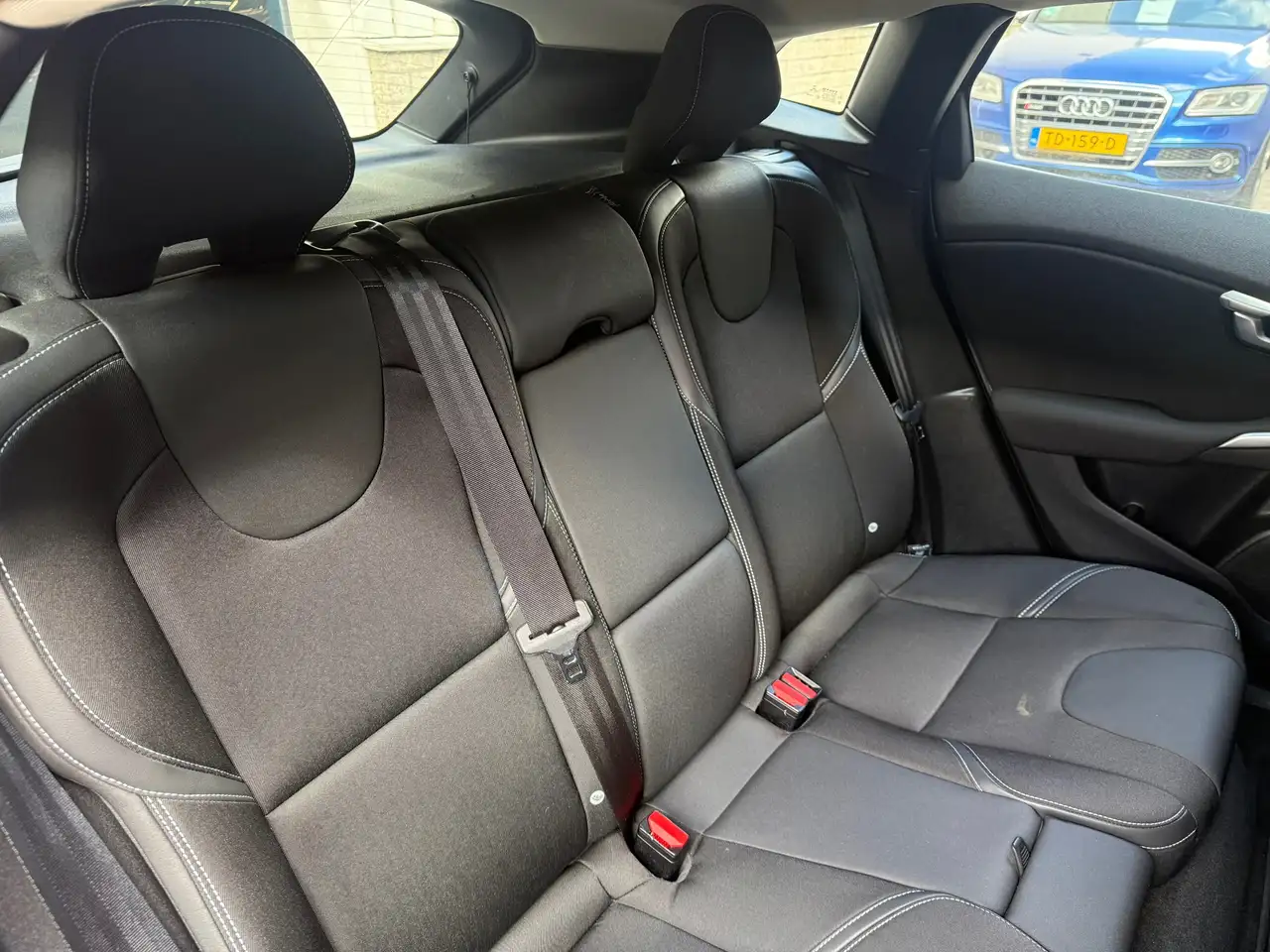 Volvo V40 — photo 22 sur 43