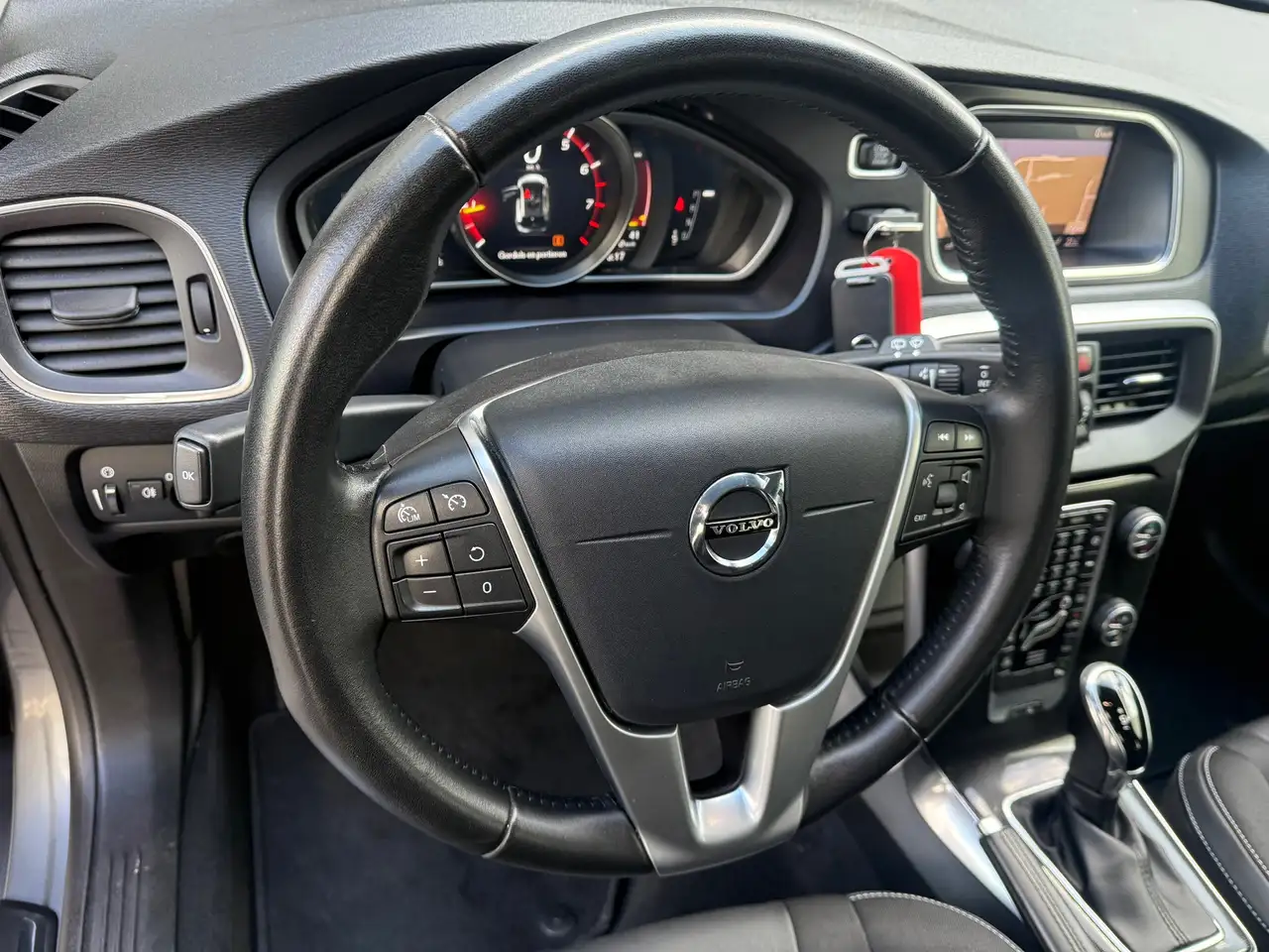 Volvo V40 — photo 28 sur 43