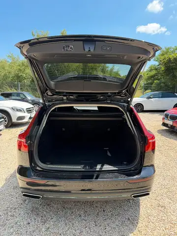 Volvo V60 view 13