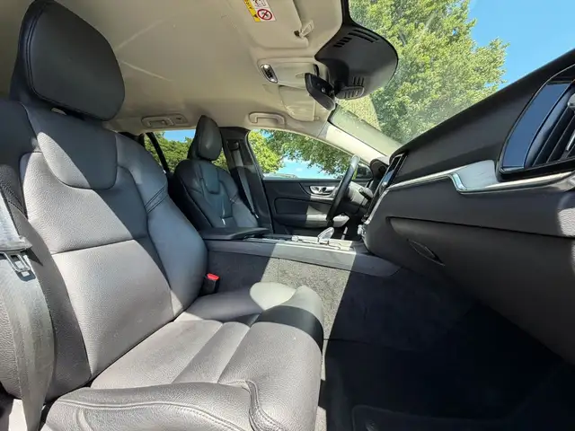 Volvo V60 view 10
