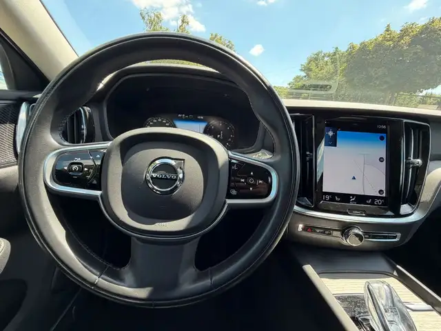 Volvo V60 view 12