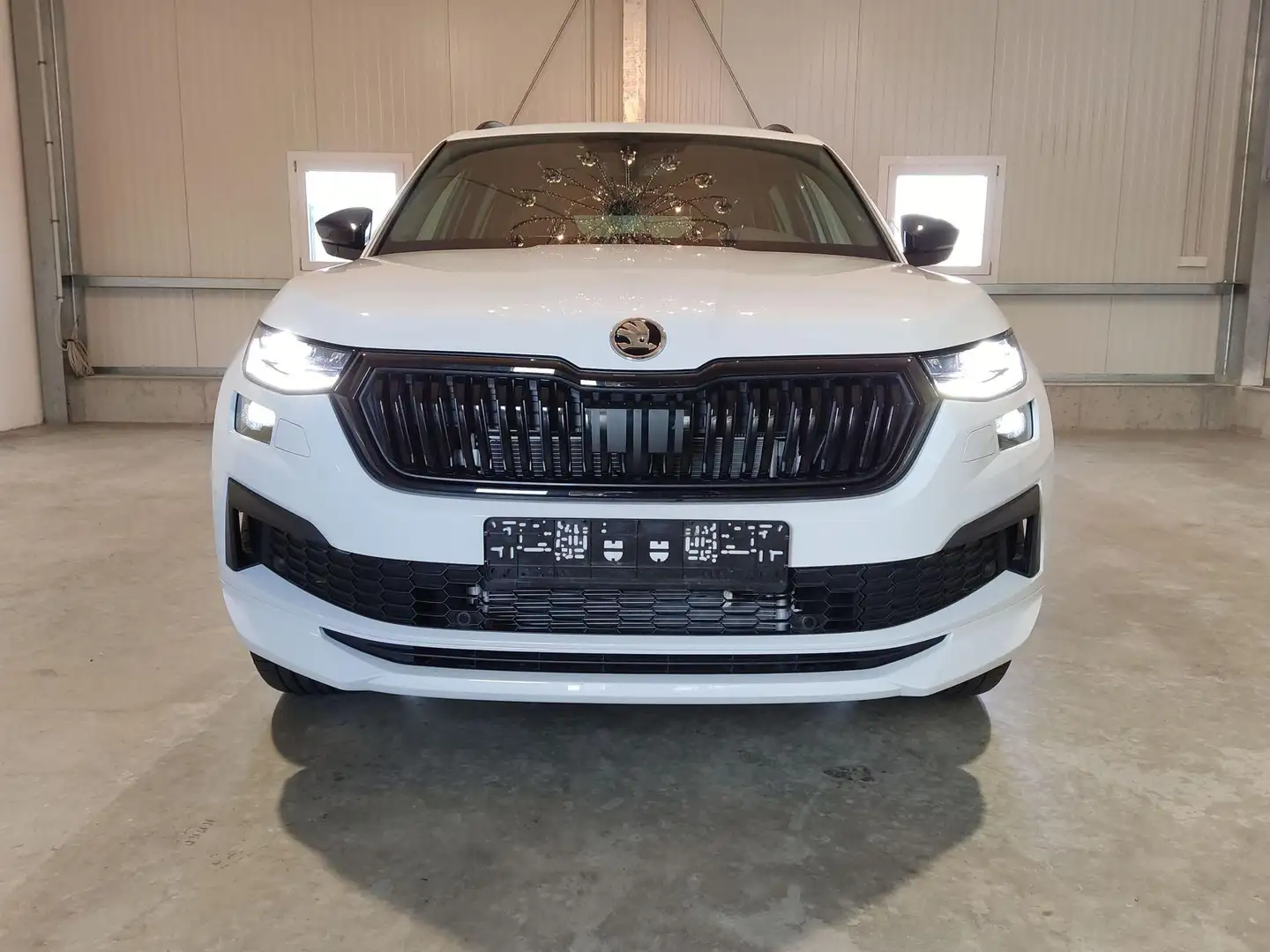 Skoda Kodiaq Sportline 2.0 TDI 200 PS DSG 4x4-5JahreGarantie... Weiß - 2