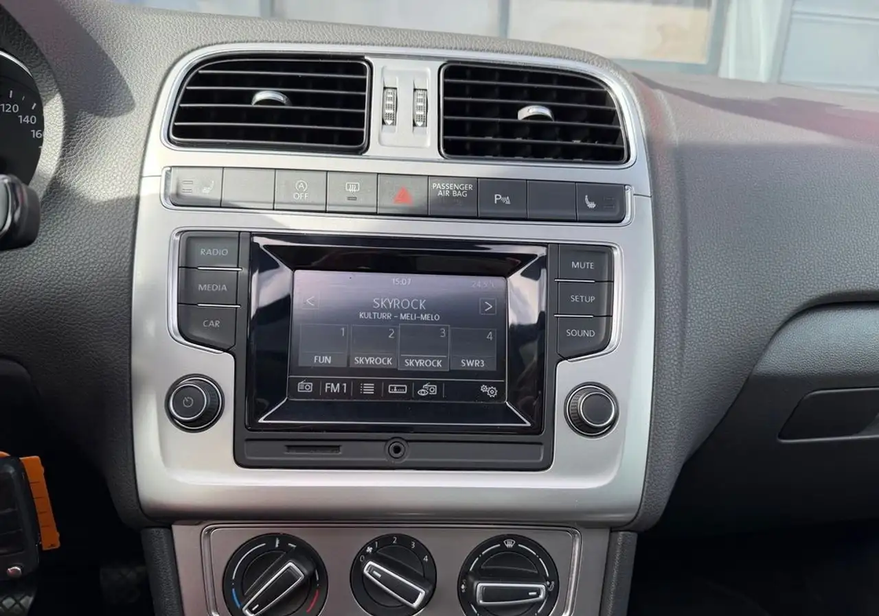 Volkswagen Polo Cross — photo 9