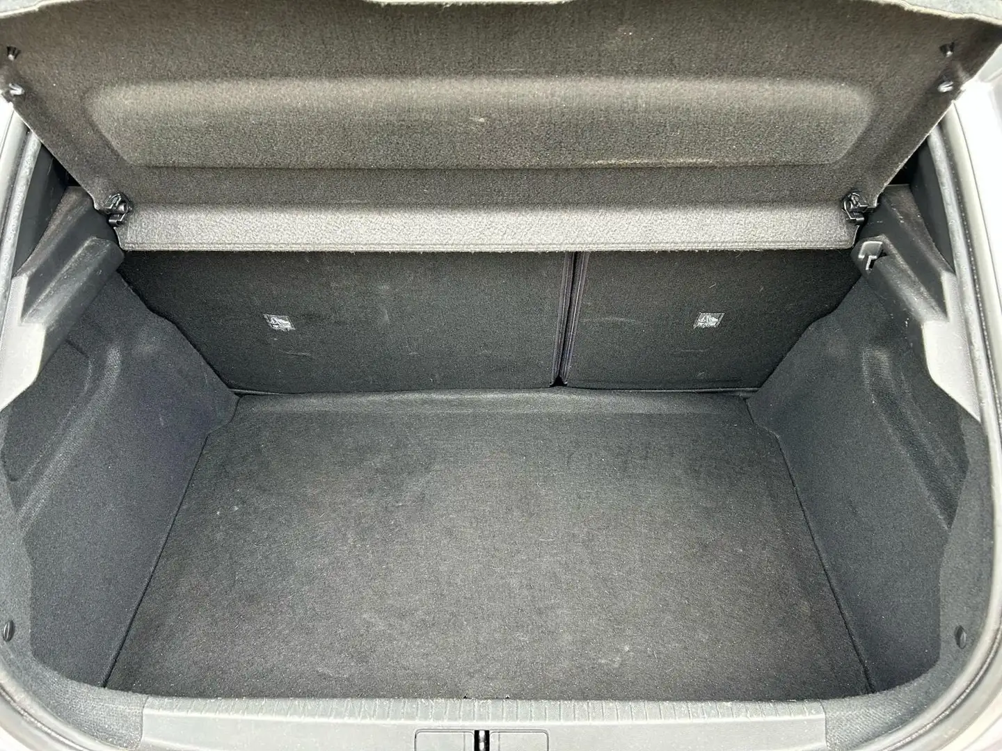 Opel Corsa 1.2 Direct Injection Turbo Start/Stop GS Line Grau - 2