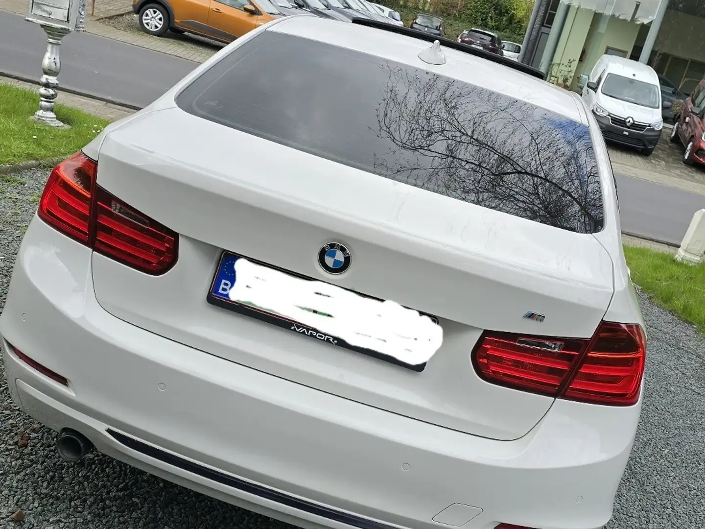 BMW 318 d bijela - 2