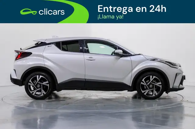 Toyota C-HR view 7