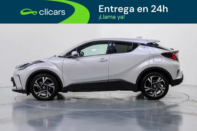 Toyota C-HR view 8