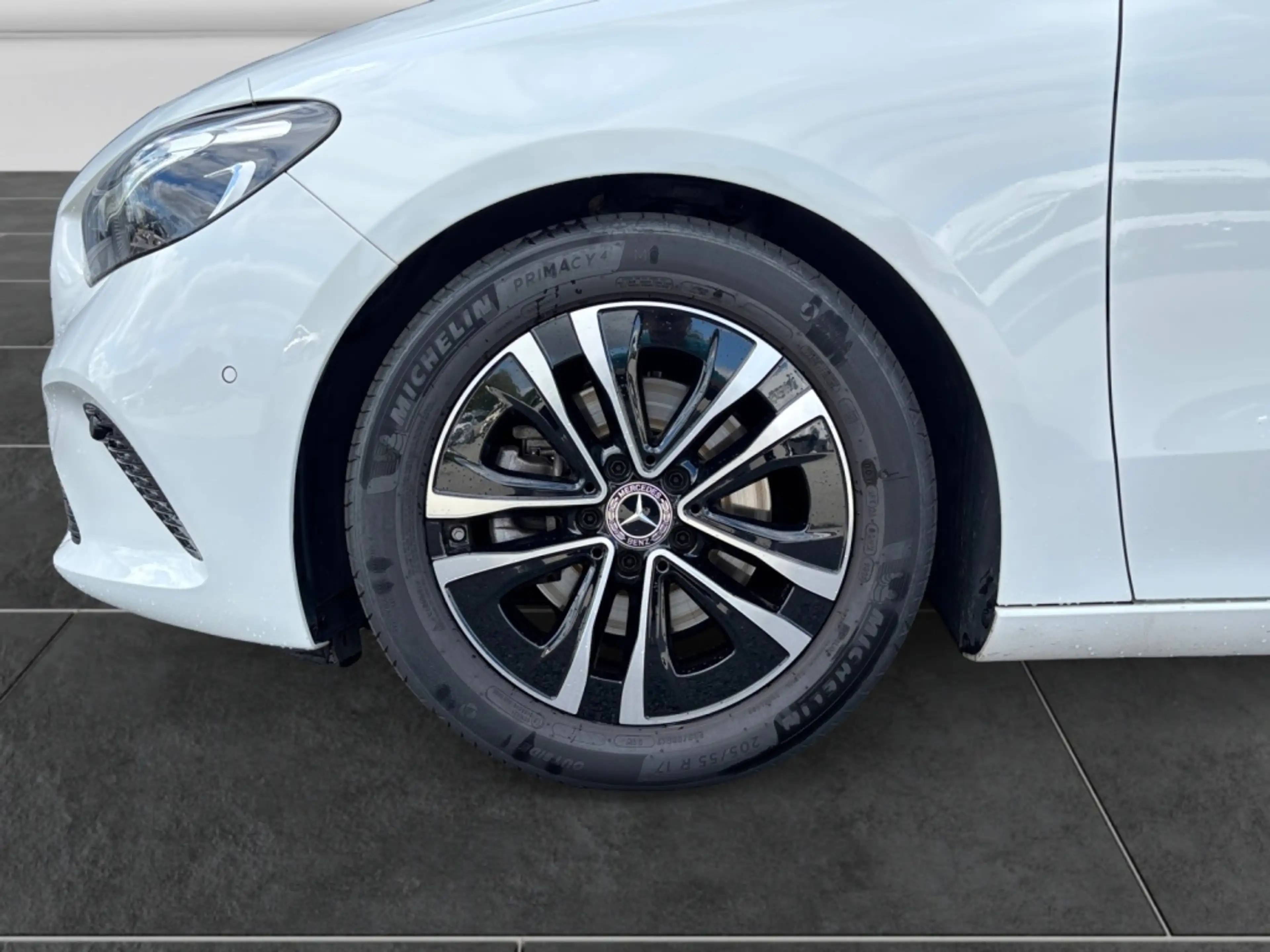 Mercedes-Benz B 200 PROGRESSIVE|MBUX|SHZ|AHK|KAM|KEYL|LED|PANO — photo 11