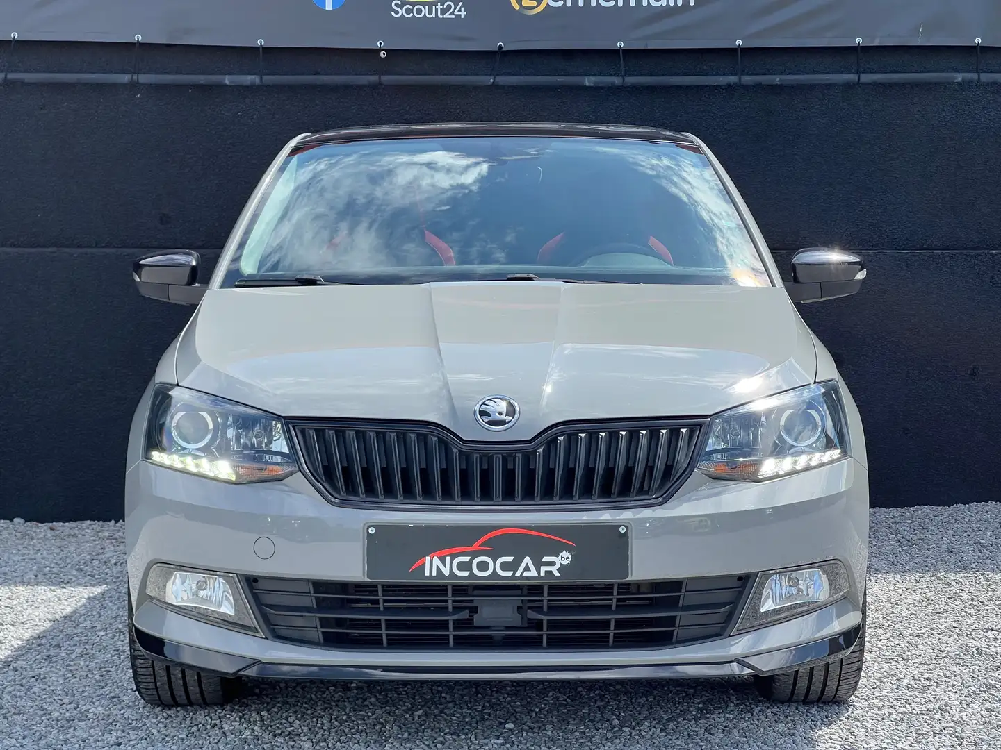 Skoda Fabia 1.2TSI Monte Carlo DSG *1er Proprietaire/Garantie* Gris - 2