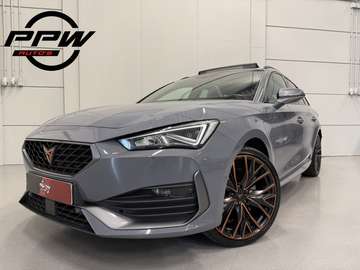 Sportstourer 1.4 e-Hybrid VZ Copper Edit. PANO/19"