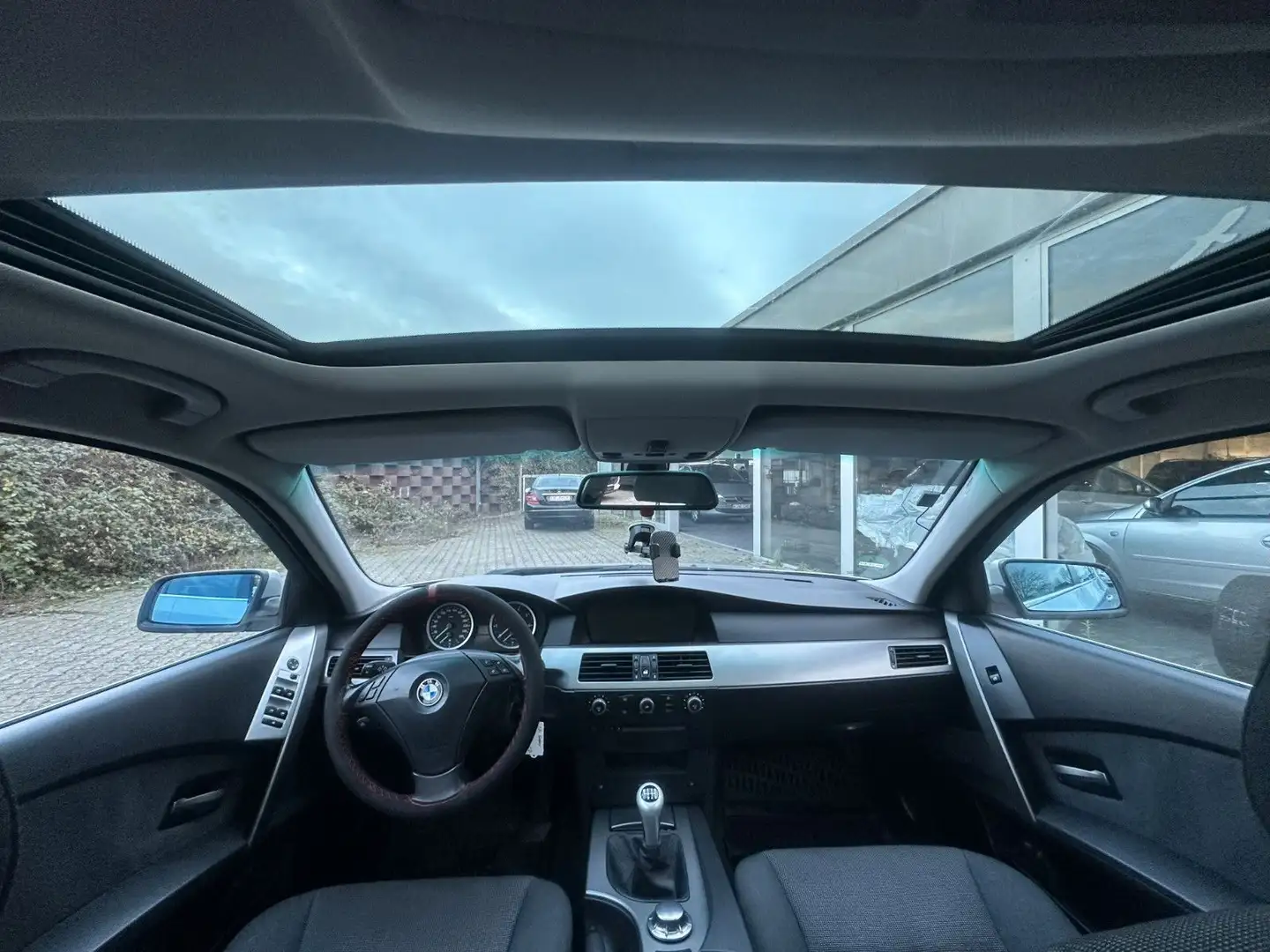 BMW 520 I 5 Limousine *Klimaanlagen*Alufelgen* Silber - 2