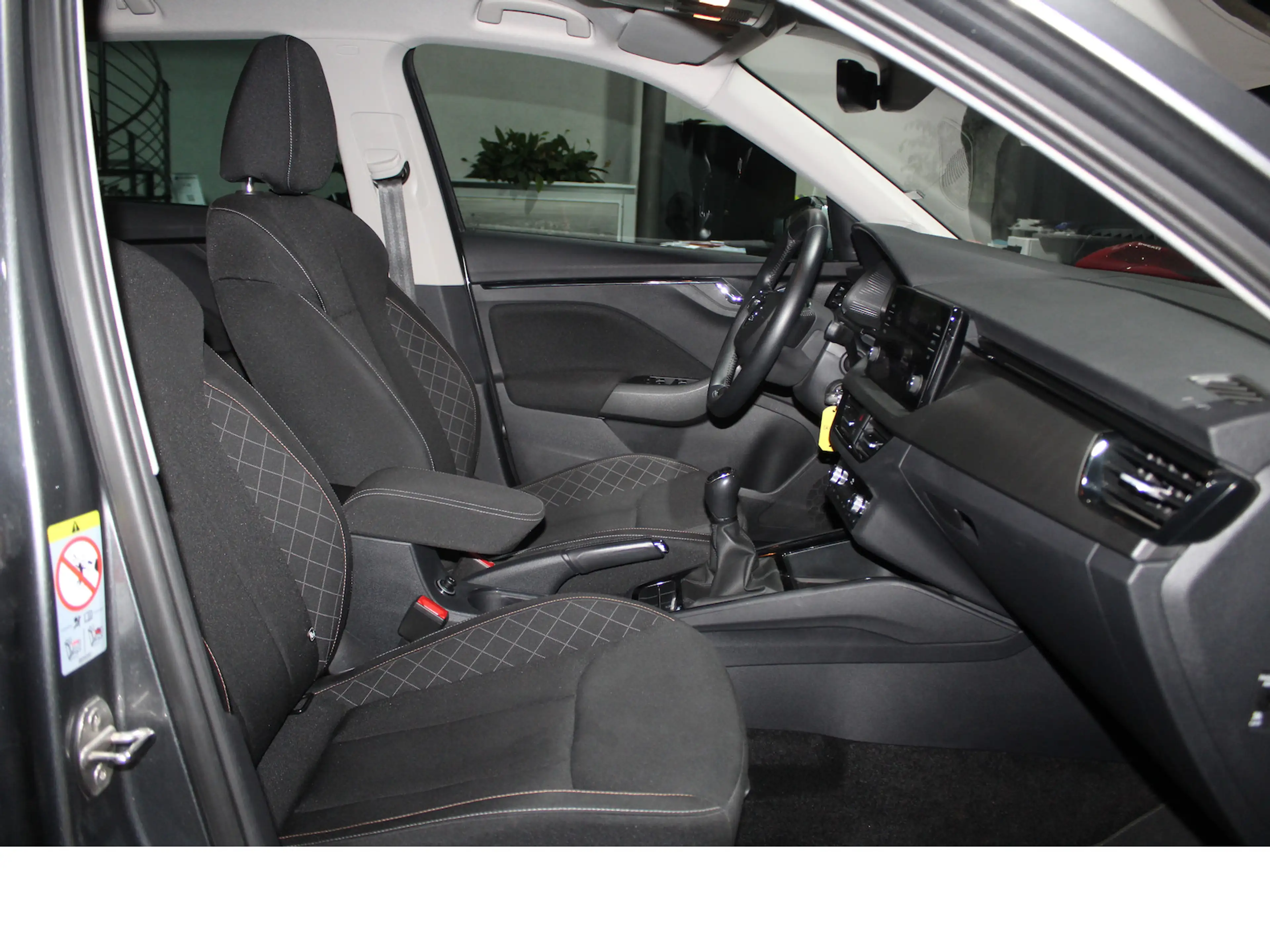 Skoda Kamiq 1.0 TSI Ambition ACC*SITZHEIZUNG*V-CPT*LED — photo 9