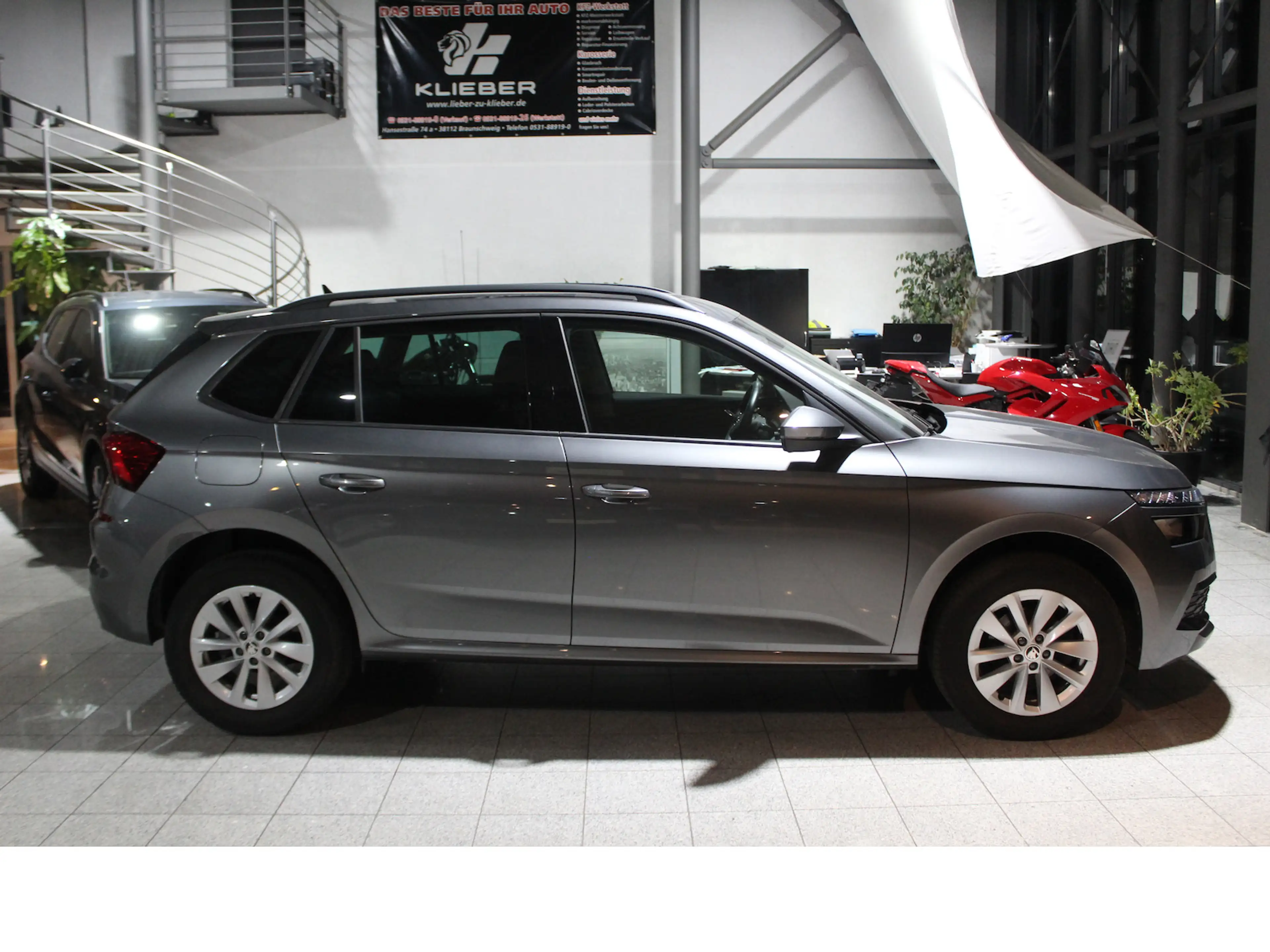 Skoda Kamiq 1.0 TSI Ambition ACC*SITZHEIZUNG*V-CPT*LED — photo 8