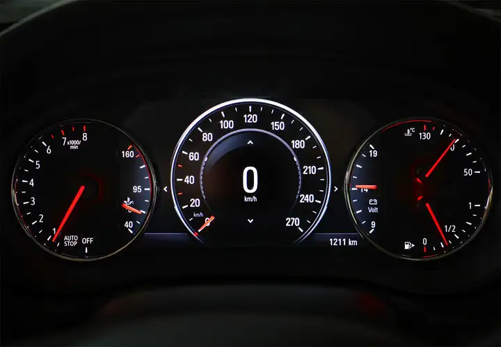 Opel Insignia ST - INNOVATION 1.6 CDTI S/S 2020, foto 13