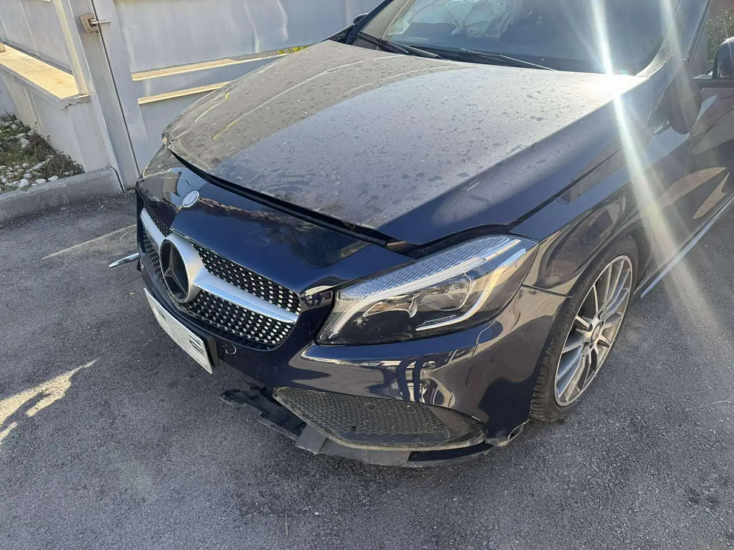 Mercedes-Benz A 200 A 200 d Premium Blu/Azzurro - 2