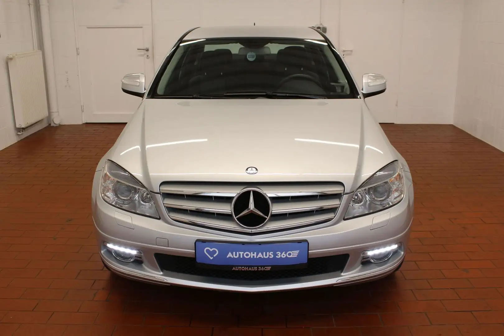 Mercedes-Benz C 200 Avantgarde Xenon Automatik AHK Silber - 2