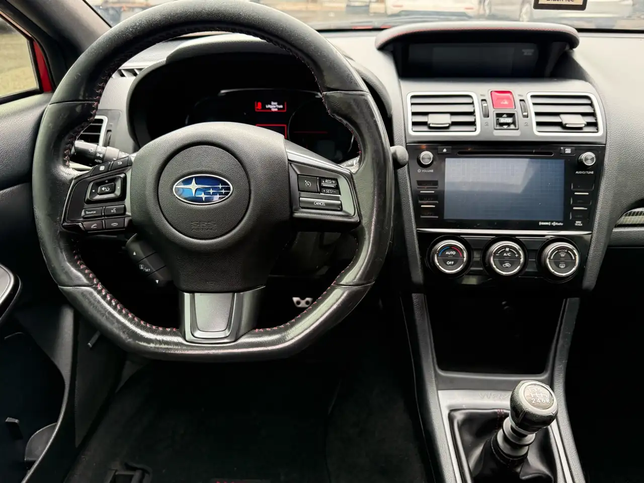 Subaru WRX снимка Subaru WRX