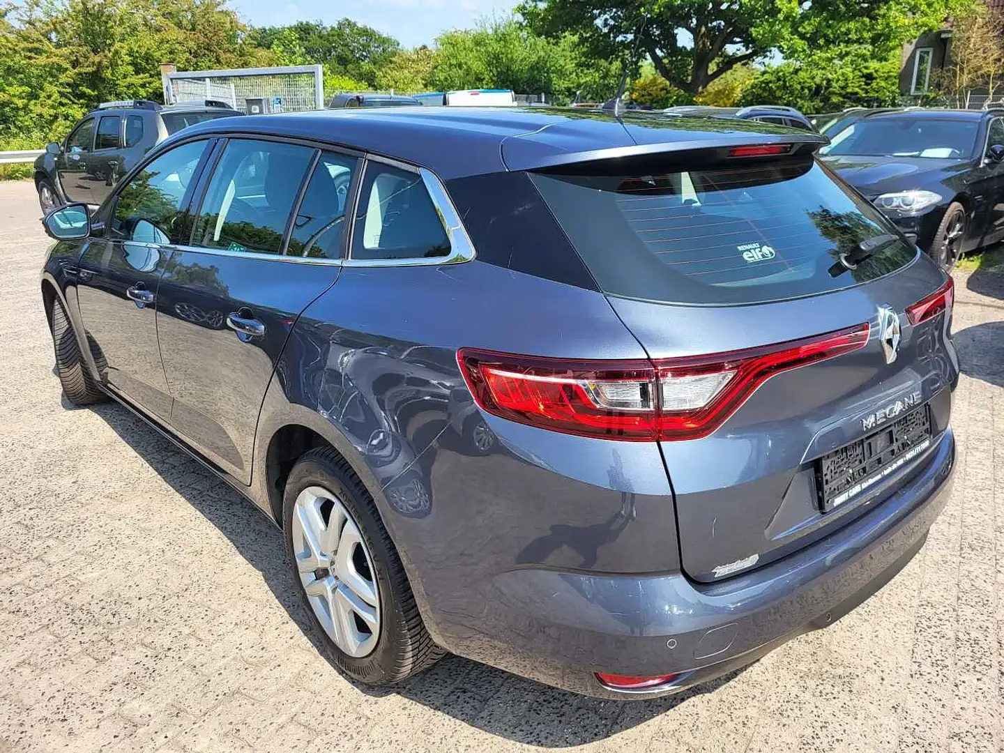 Renault Megane Grandtour Diesel ENERGY dCi 110 EDC INTENS Blau - 2