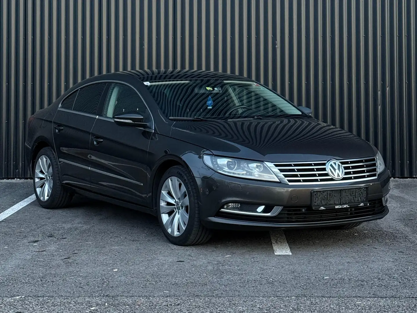 Volkswagen Passat CC 1,8 TSI Braun - 1
