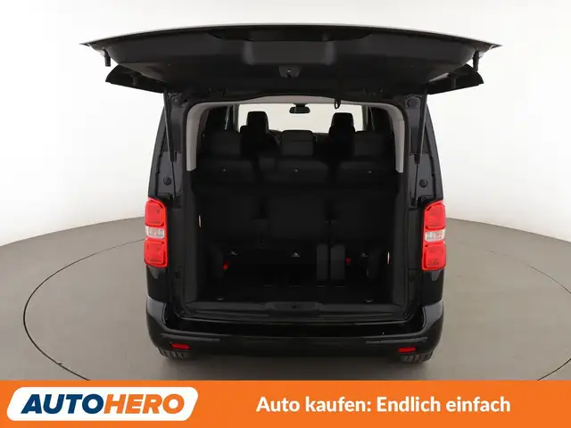 Opel Zafira Life view 16
