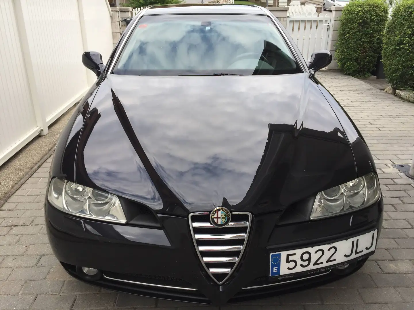 Alfa Romeo 166 166 2.4JTD Progression Aut. Progression Schwarz - 1