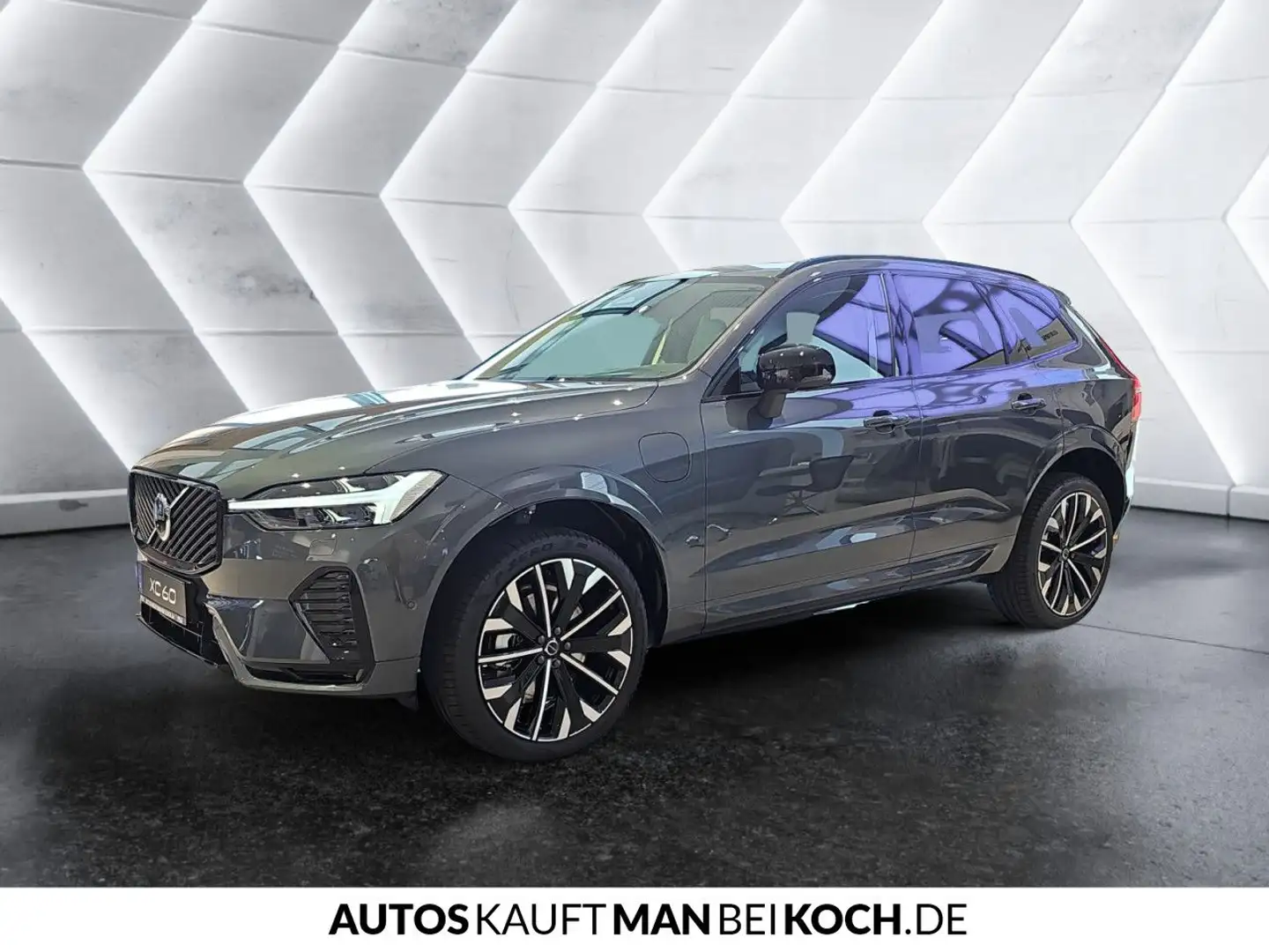 Volvo XC60 T8 AWD Plug-in Hybrid Ultra Dark Grün - 2