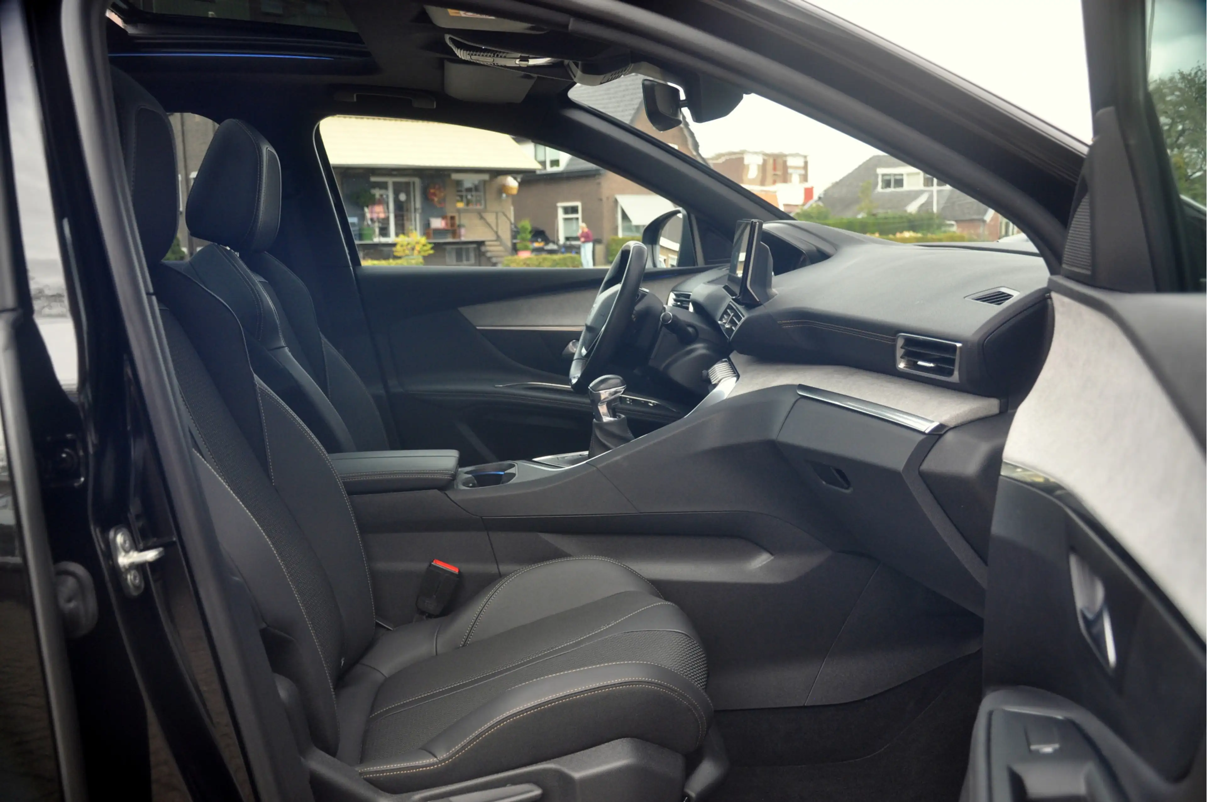 Peugeot 3008 1.2 PureTech 130 PK GT | Panoramadak | Black Pack — photo 11