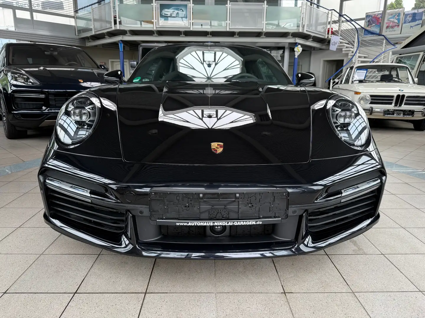 Porsche 911 992 Turbo   Approved bis 3/2026 Schwarz - 2