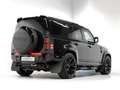 Land Rover Defender 110 2.0 P300e 110 X-Dynamic HSE V8 Look! Zwart - thumbnail 3