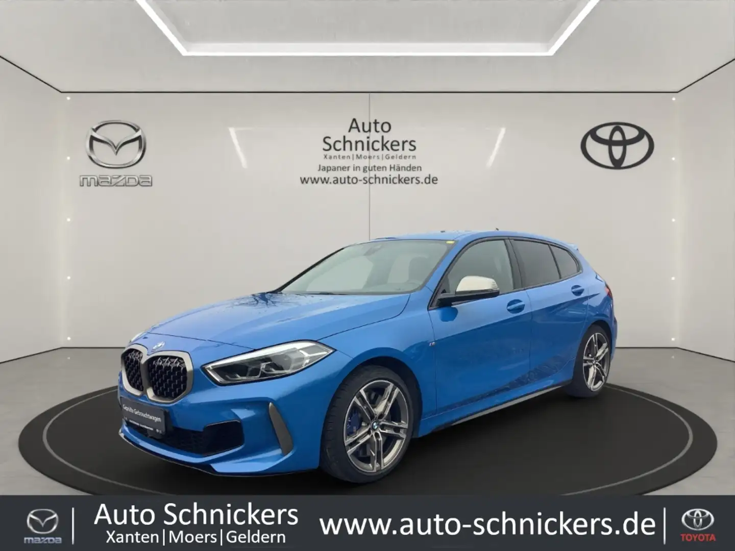 BMW 135 I-xDRIVE+NAV+CARPLAY+BUSINESS-P+SHZ Blau - 1