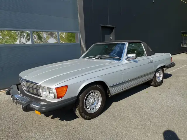 Mercedes-Benz SL 380 V8. SUPER STAAT.