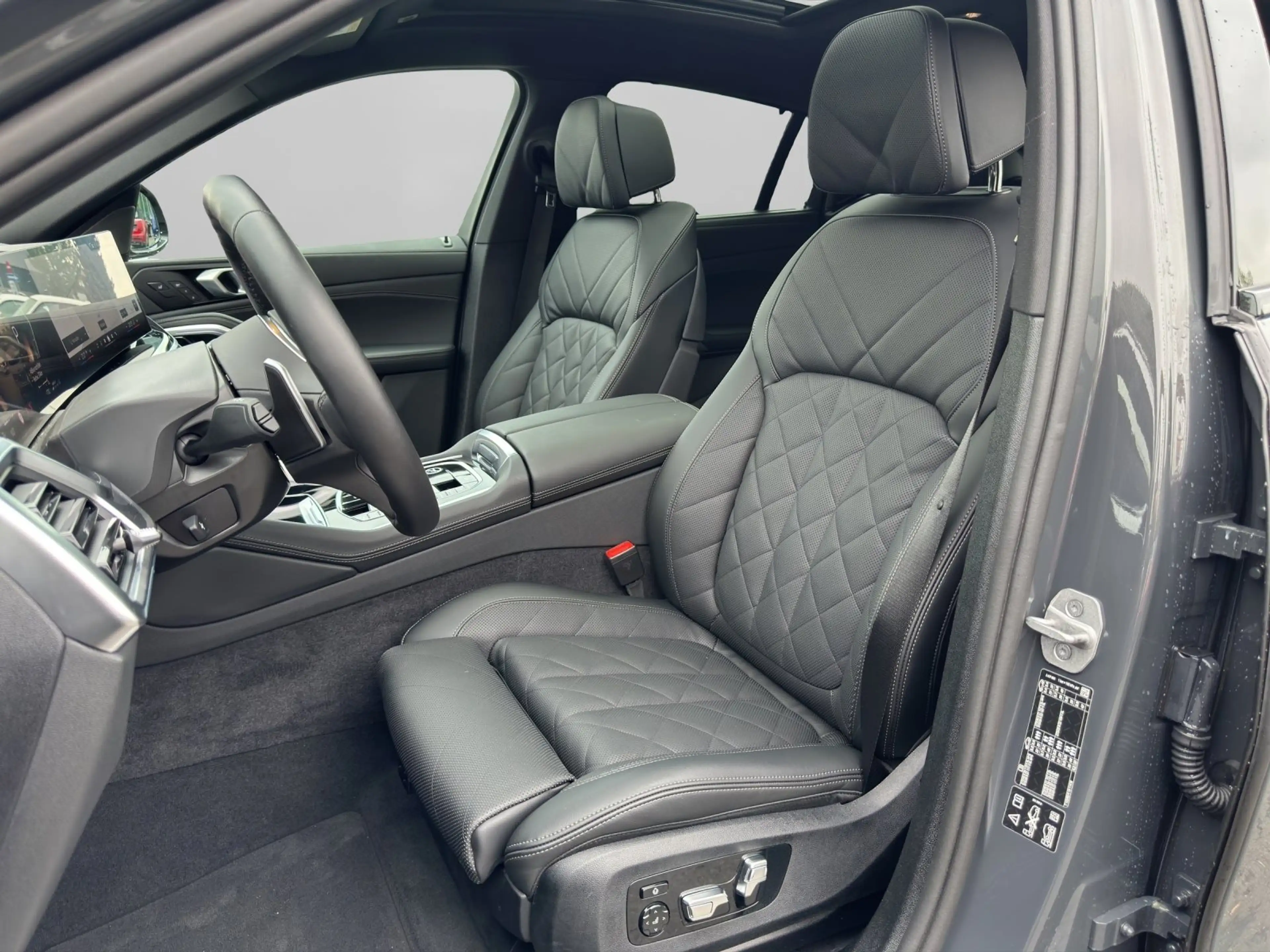 BMW X6 xDrive40d M Sport HK HiFi DAB LED Standhzg. — photo 7