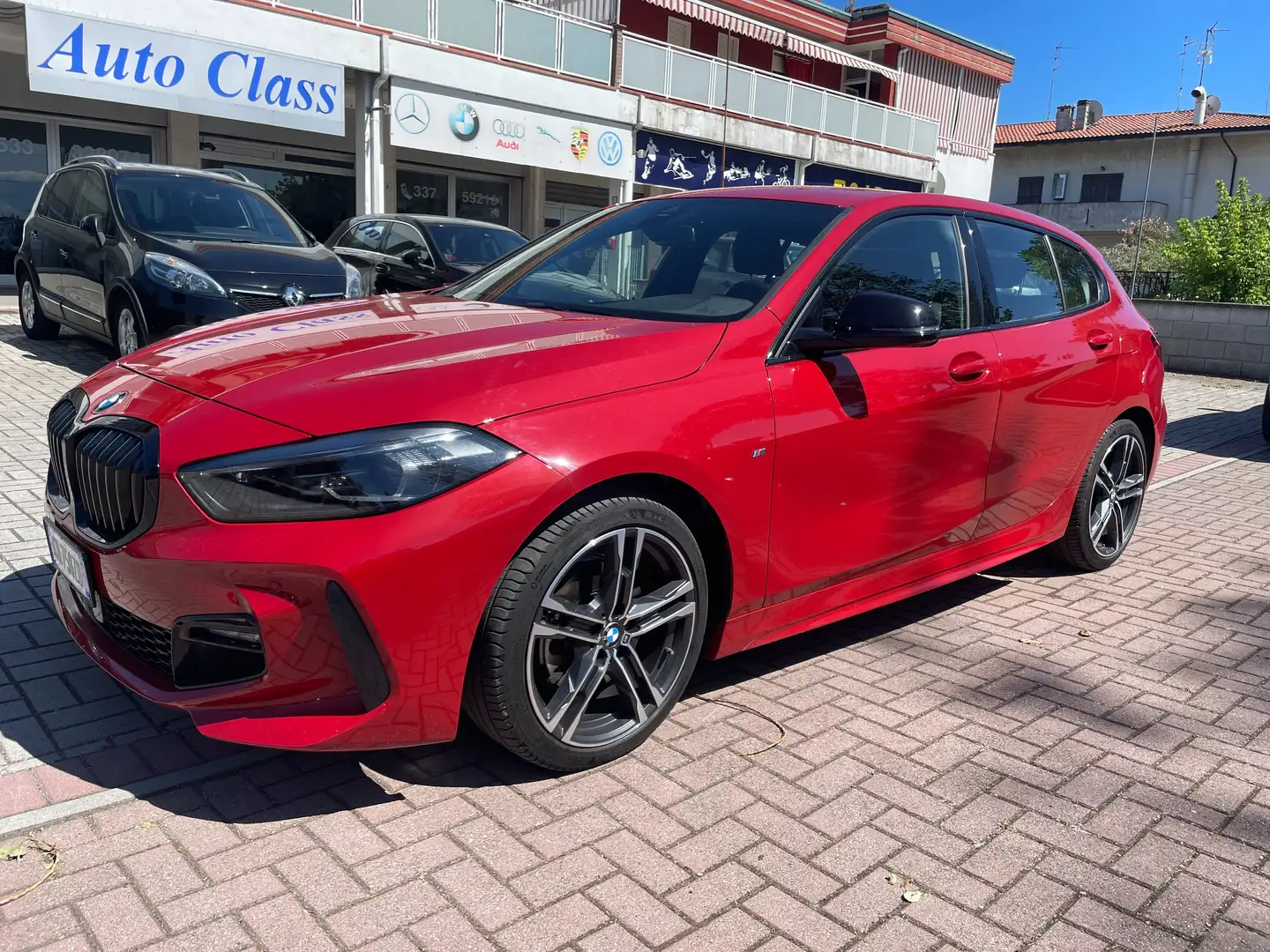 BMW 116 Serie 1 F40 116d Msport auto NEOPATENTATI Rojo - 1