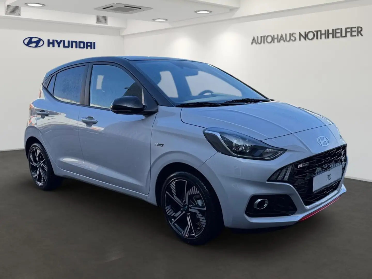 Hyundai i10 FL MY25 1.0 T-GDI 90 PS 5-MT 2WD/N-Line/Dachlackie Schwarz - 2