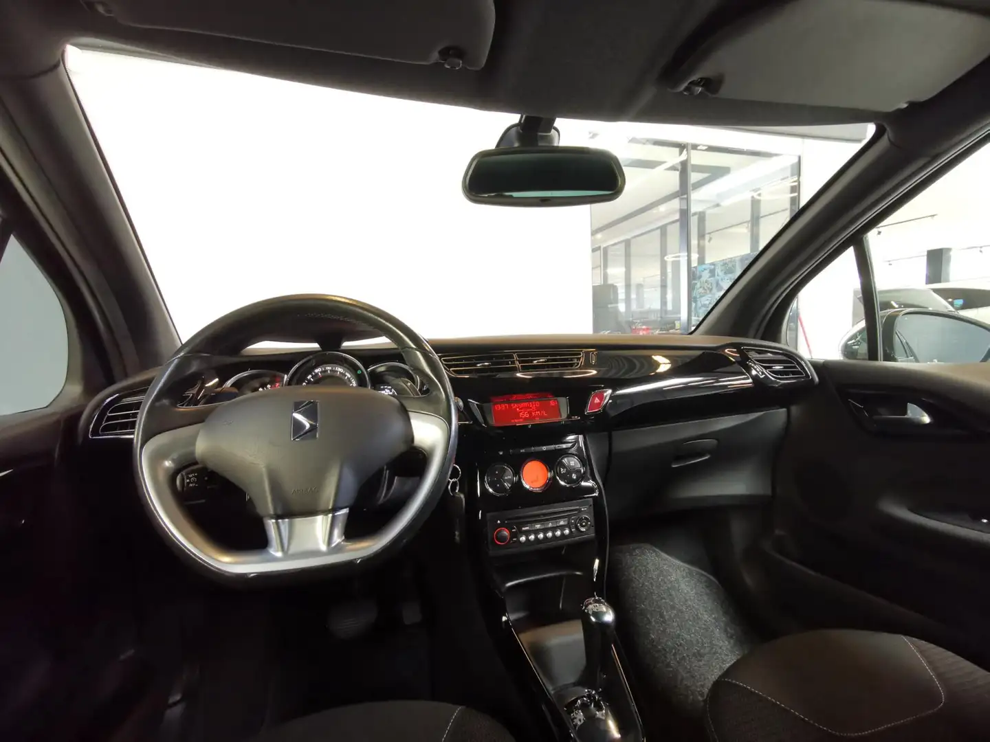 Citroen DS3 1.2 VTi So Chic | AUT | AIRCO | CRUISE | PDC | ELE Negro - 2