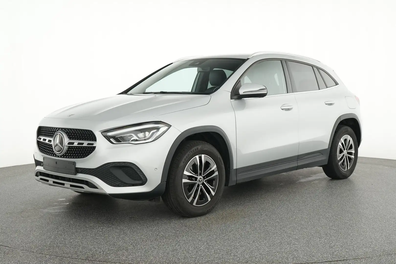 Mercedes-Benz GLA 200 Classe d Style Argent - 1