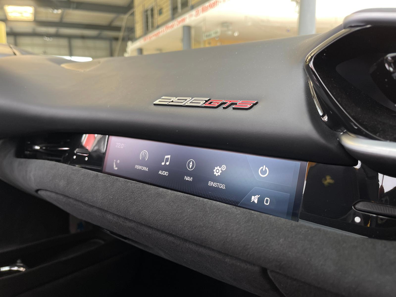 Ferrari 296 +360°Kamera+ADAS Paket+20"Alu+AFS+voll+++ — photo 13