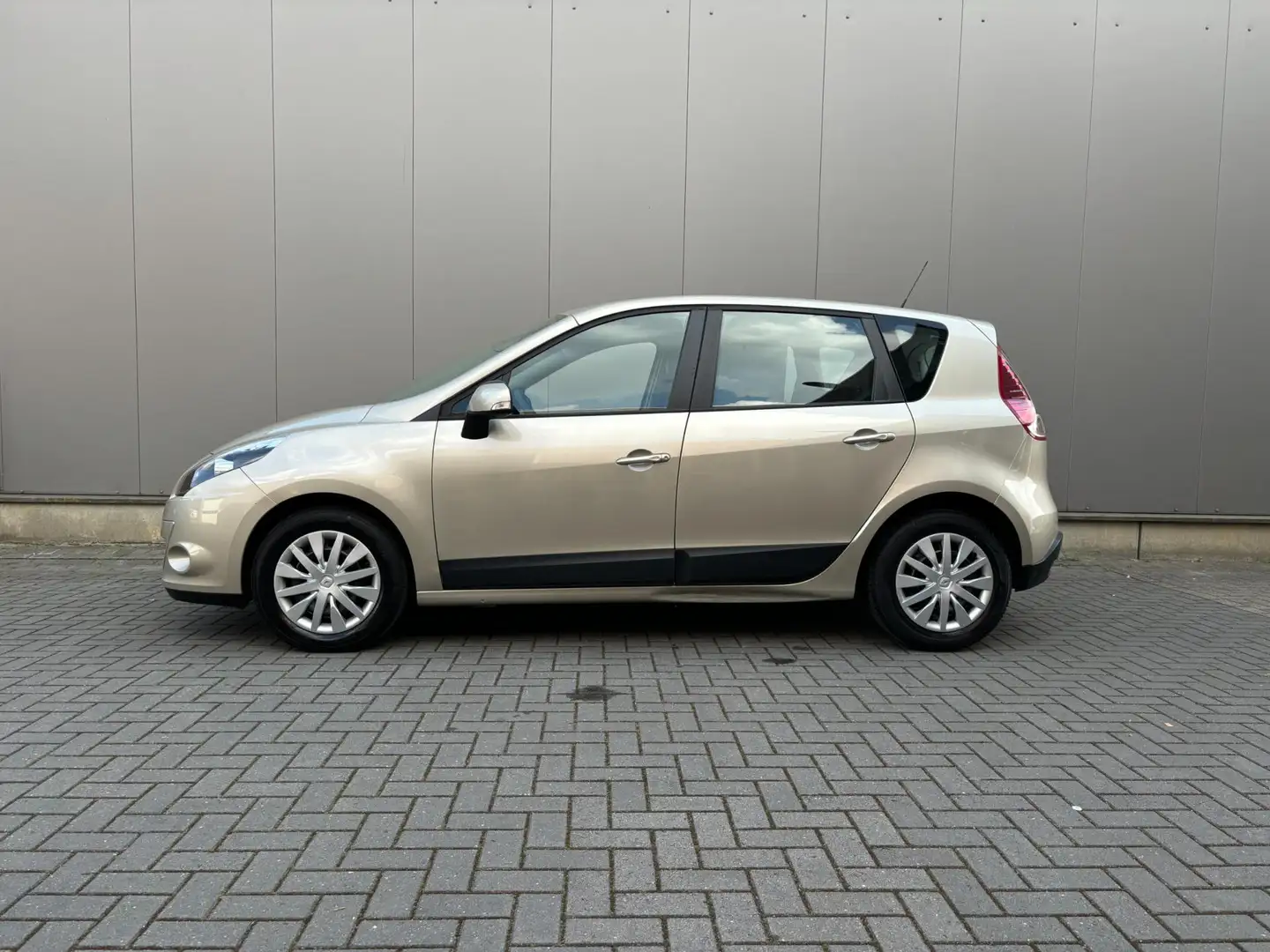 Renault Scenic 2.0 Expression Beige - 2