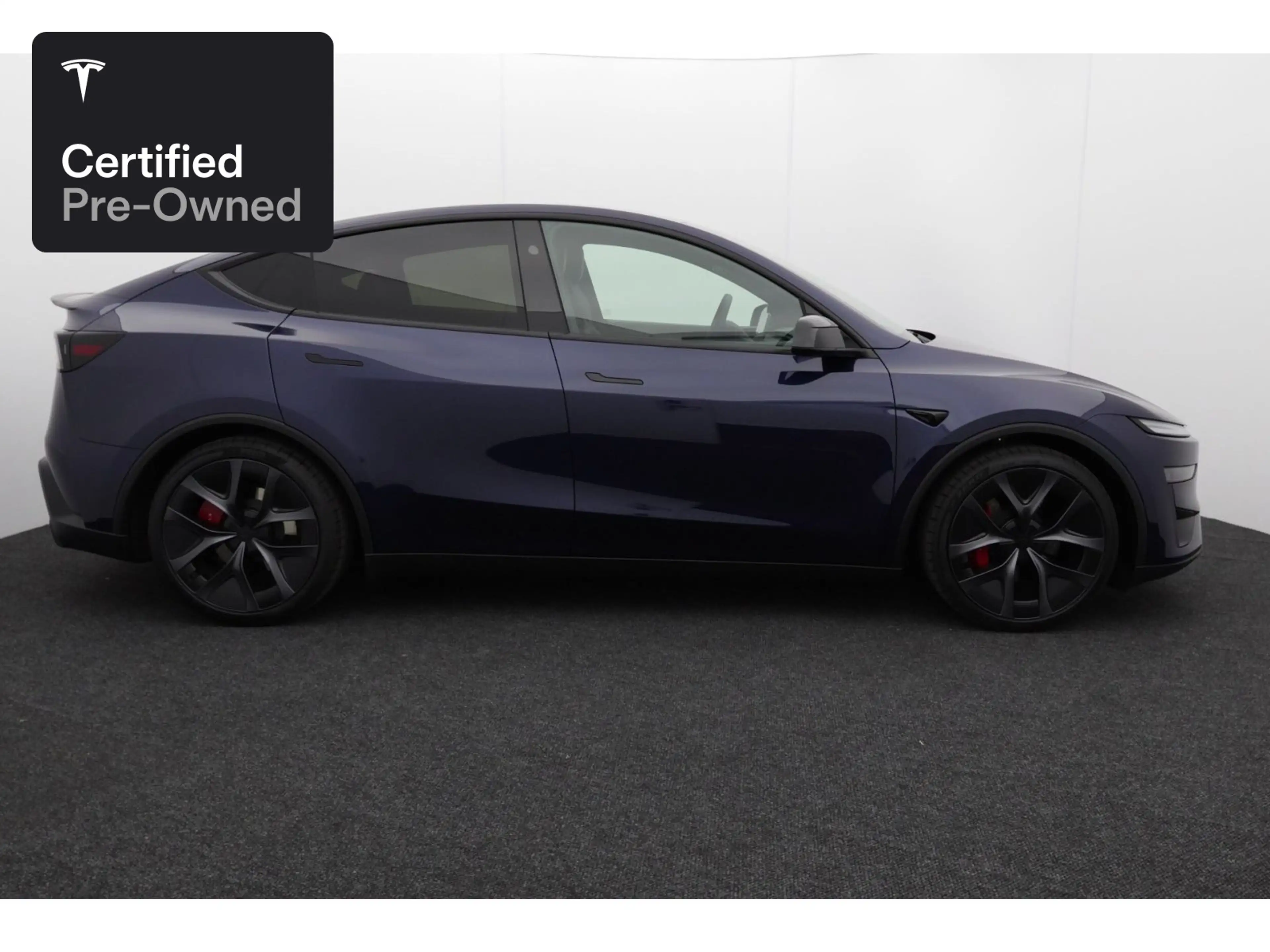 Tesla Model Y Performance “Certified Pre-Owned” — photo 8