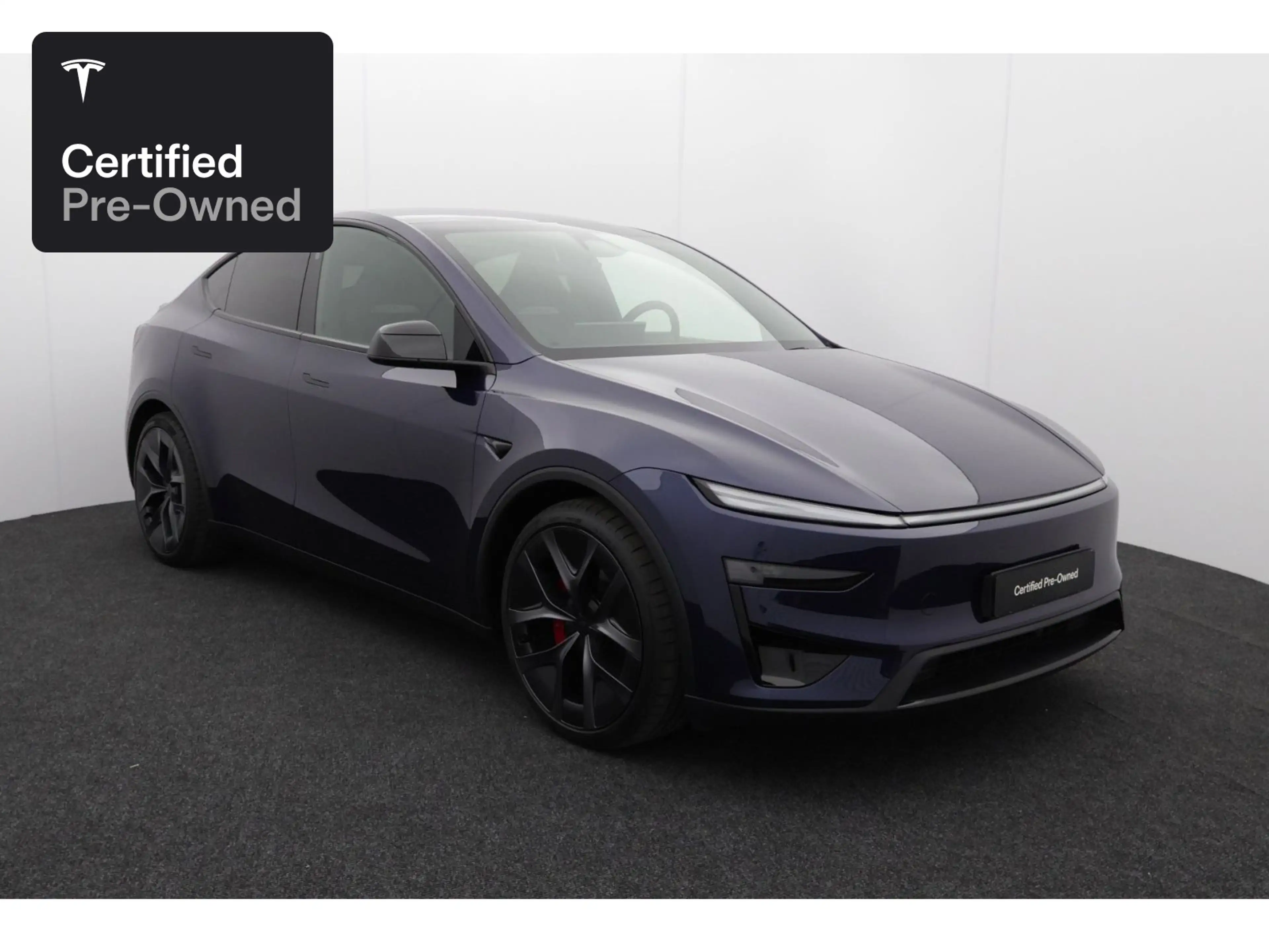 Tesla Model Y Performance “Certified Pre-Owned” — photo 3