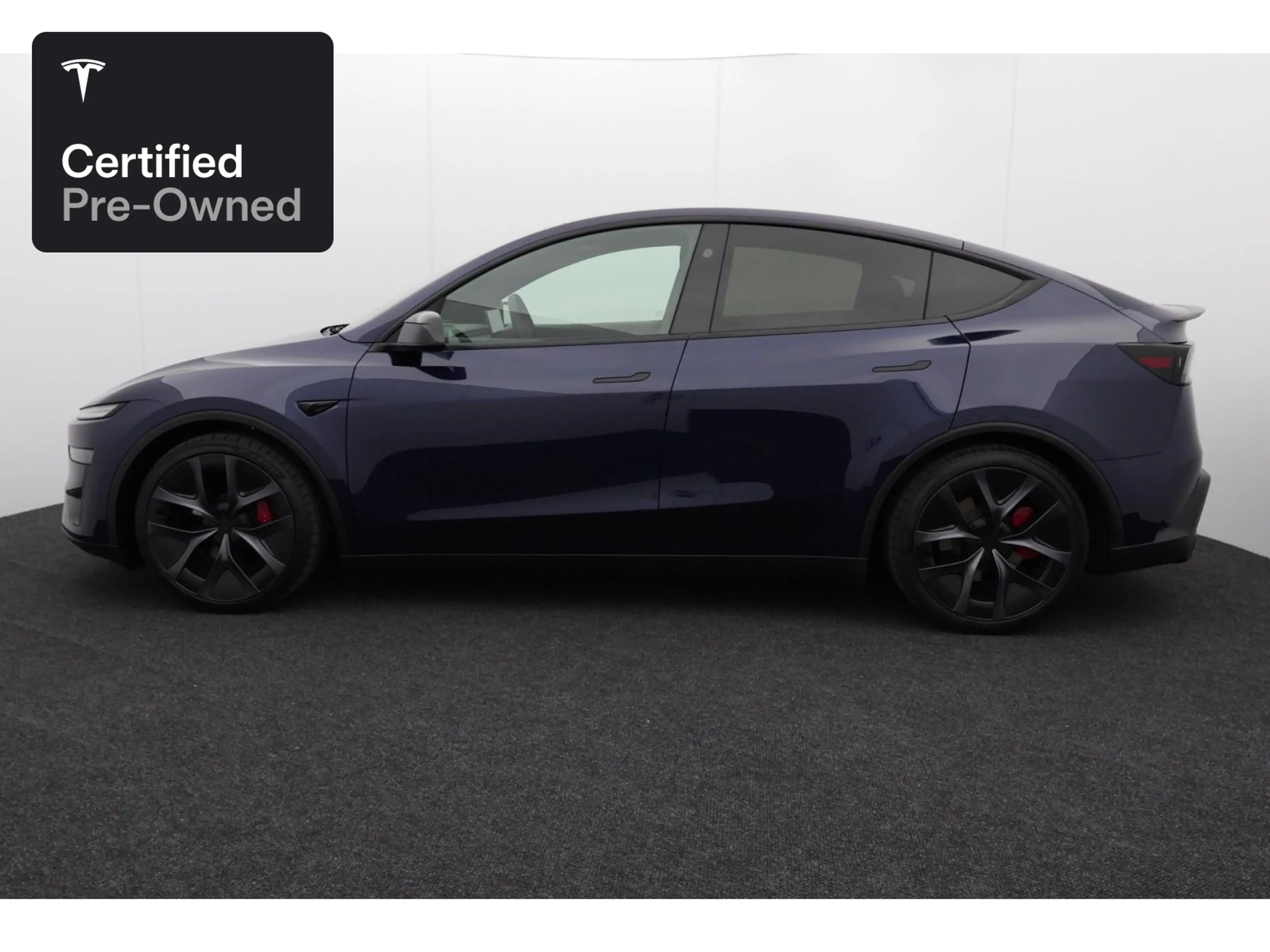 Tesla Model Y Performance “Certified Pre-Owned” — photo 5