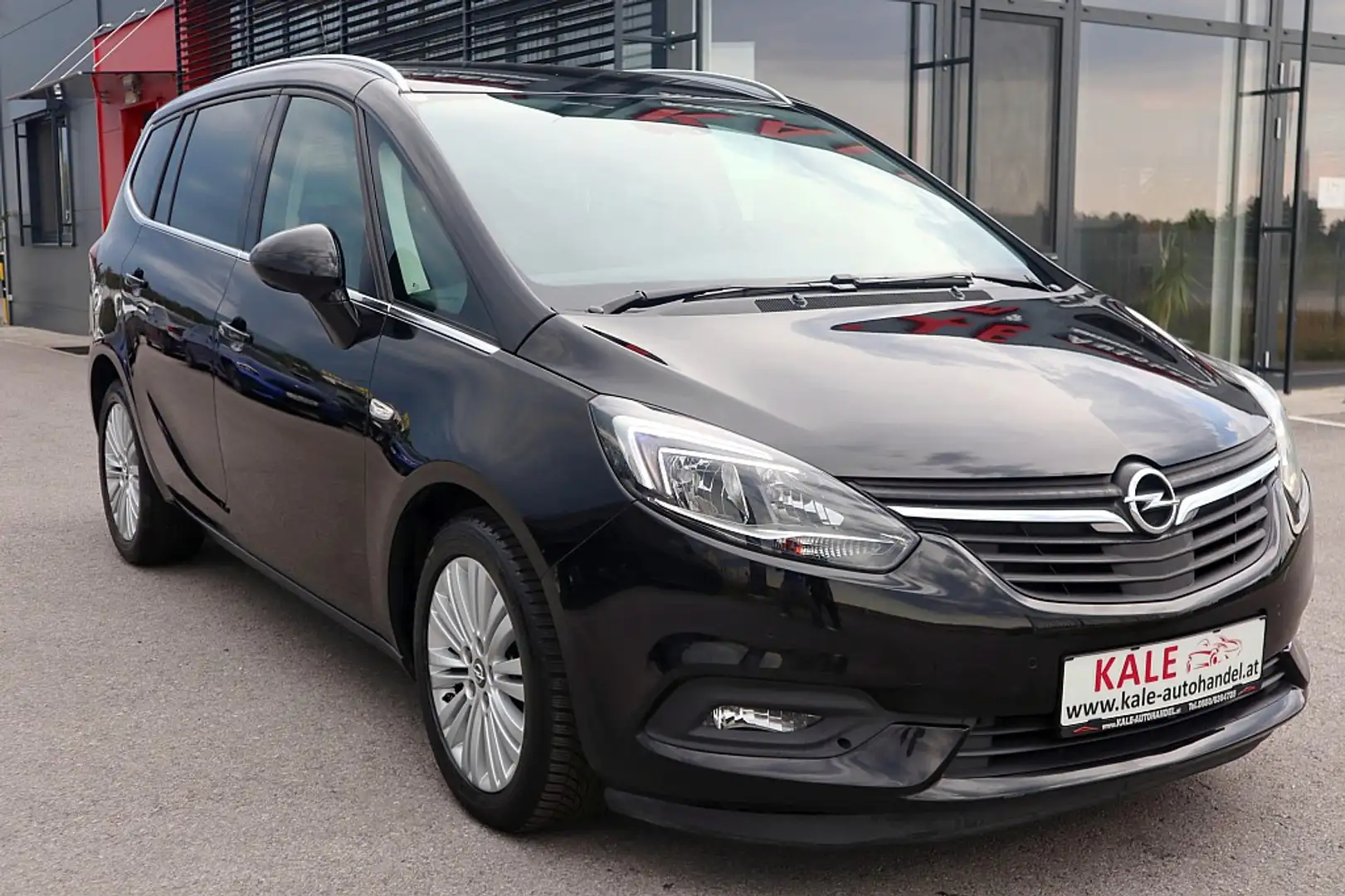 Opel Zafira 1,6 CDTI Blueinj. Innovation *7-Sitzer* 1.Besitz+ Noir - 2