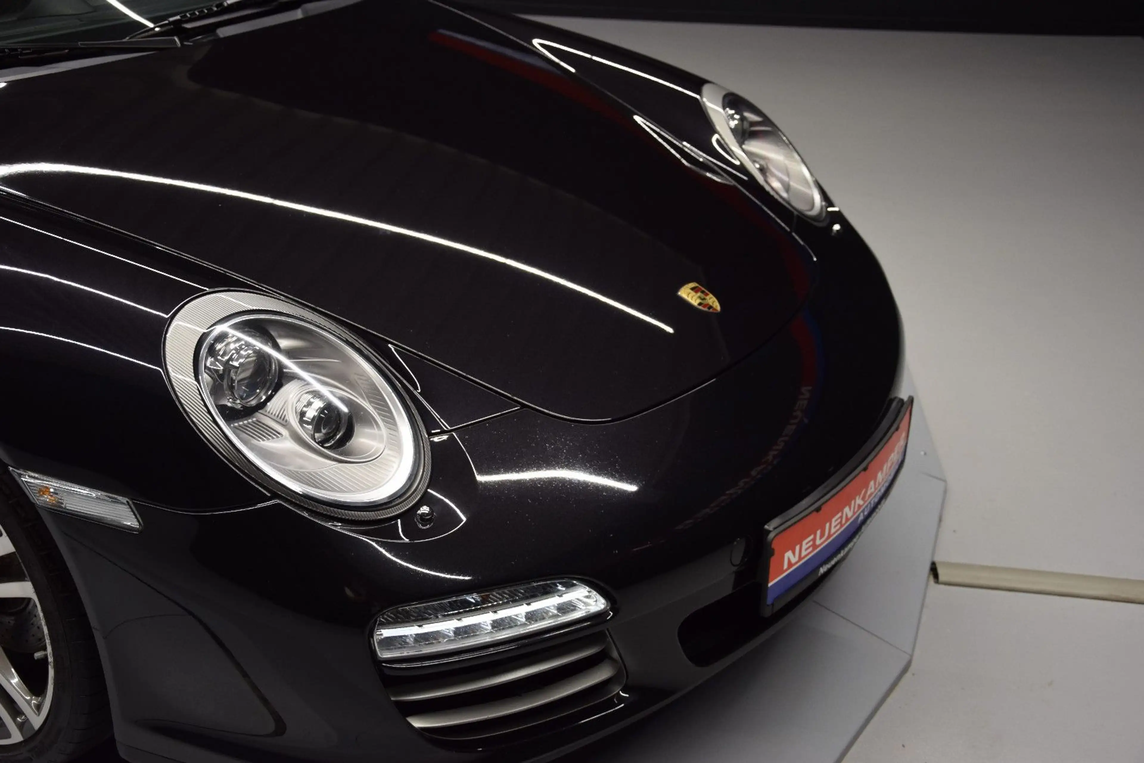 Porsche 997 911 Carrera 4 S Coupe Leder Navi PDC SSD 19 `` — photo 9