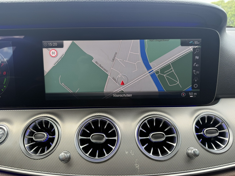 Mercedes-Benz E 350 e Hybrid Pres.Pl. pano/memory/sfeerverlichting — photo 15