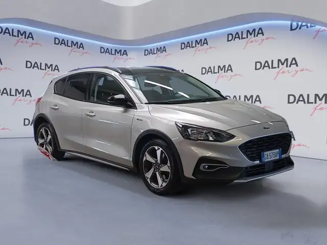 Ford Focus view 7