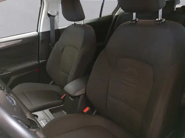 Ford Focus view 10