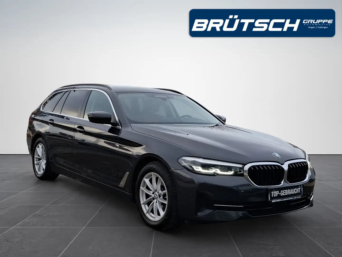 BMW 520 d Touring xDrive AUTOMATIK / LEDER / PANORAMA / ST Grau - 2