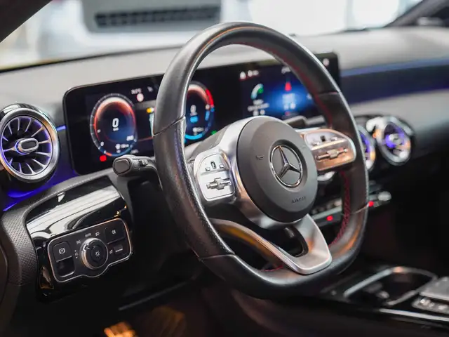 Mercedes-Benz A-Class view 15