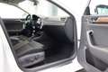 Skoda Superb COMBI SCOUT 2,0 TDI 4X4 VIRTUAL   DCC Weiß - thumbnail 11